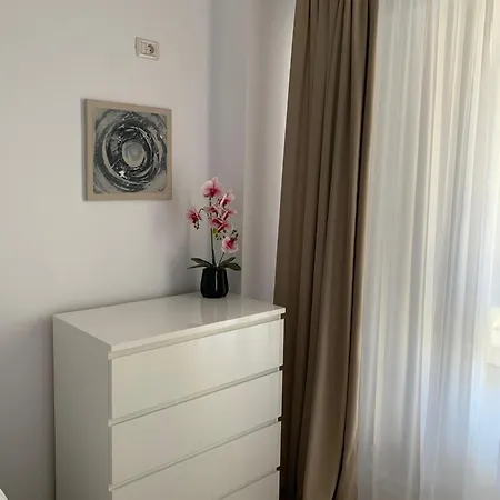 Zenith Address With Parking