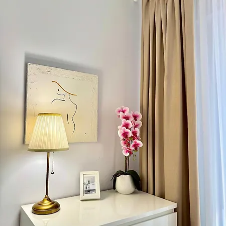 Zenith Address With Parking * Βουκουρέστι