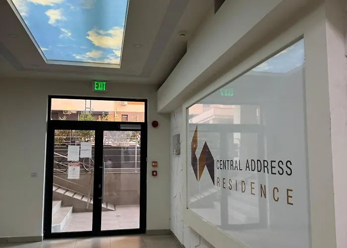 Zenith Address With Parking * بوخارست